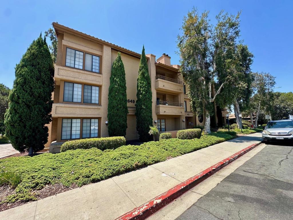 This beautifully remodeled 2-bedroom, 2-bath condo is a rare top-floor corner unit located in one of La Mesa’s most secure and well-maintained communities! This home features brand-new flooring, a modern kitchen with updated appliances and finishes, remodeled baths, and spacious bedrooms including a primary suite with a private bathroom. Every detail has been thoughtfully upgraded, making this home completely move-in ready. This association offers exceptional amenities, including two underground parking spaces, a sparkling pool, relaxing spa, and secure access for added peace of mind. Ideally situated near shopping, dining, and major freeways, this condo combines comfort, style, and convenience in one perfect home.
