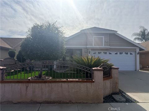 Photo of 295 Chant St, Perris, CA 92571 (MLS # SW26050050)