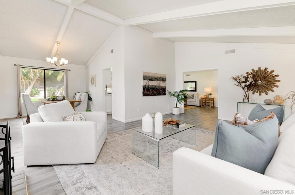 Photo of 3408 Viewpoint Way, Oceanside, CA 92056 (MLS # 260009275SD)