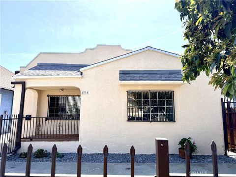 134 W 49th Los Angeles CA 90037