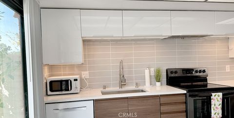 Tiny photo for 2303 Los Patos Drive, Palm Springs, CA 92264 (MLS # SB25168431)