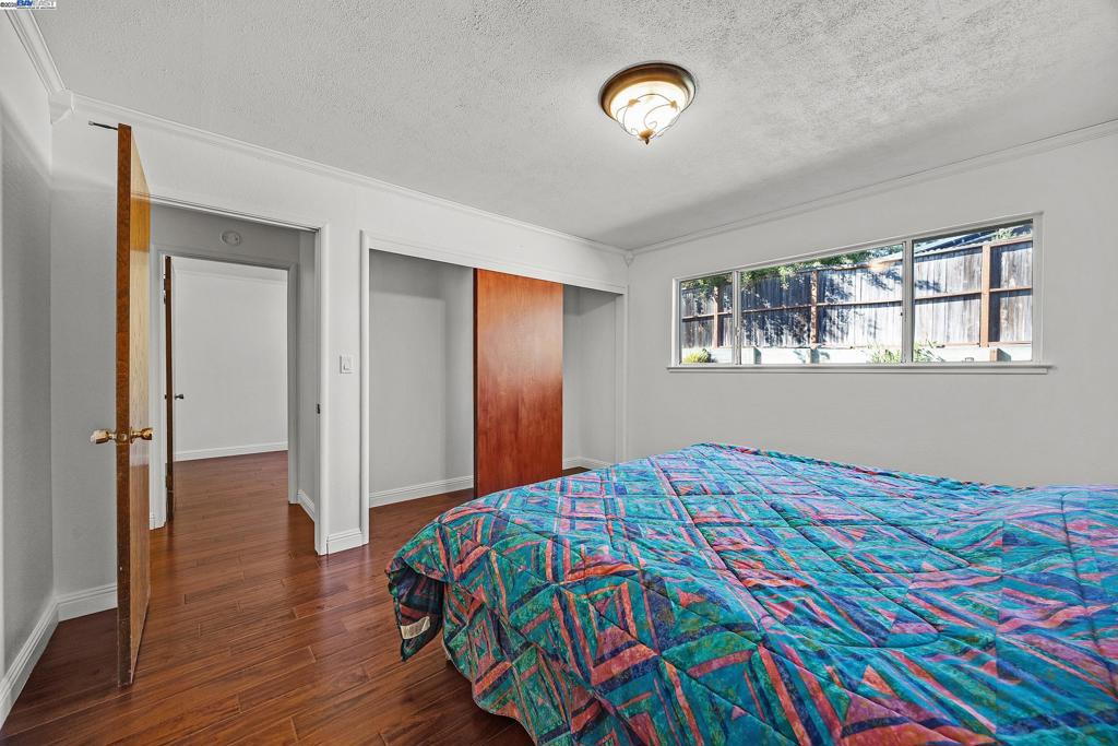 MISSION PARK - Residential