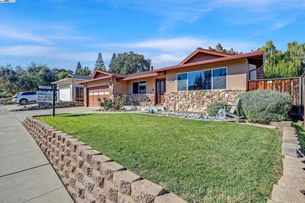 MISSION PARK - Residential