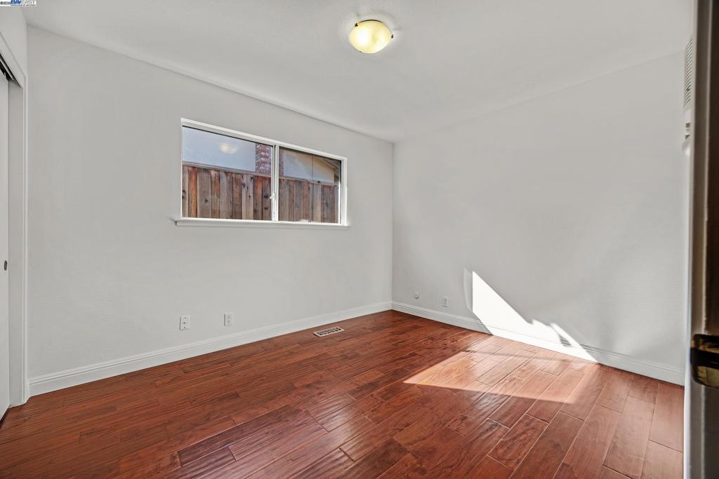 MISSION PARK - Residential