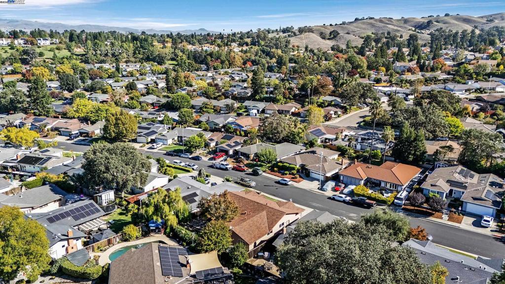 MISSION PARK - Residential