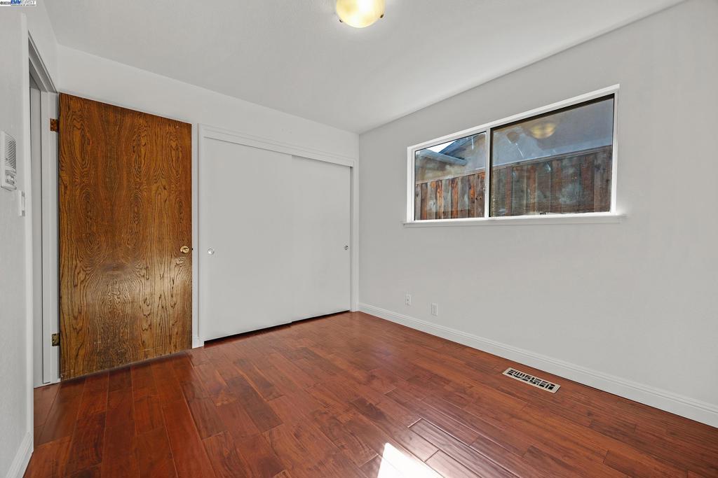 MISSION PARK - Residential