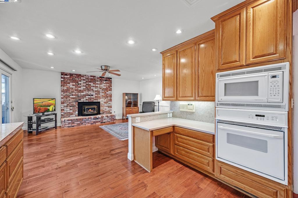 MISSION PARK - Residential