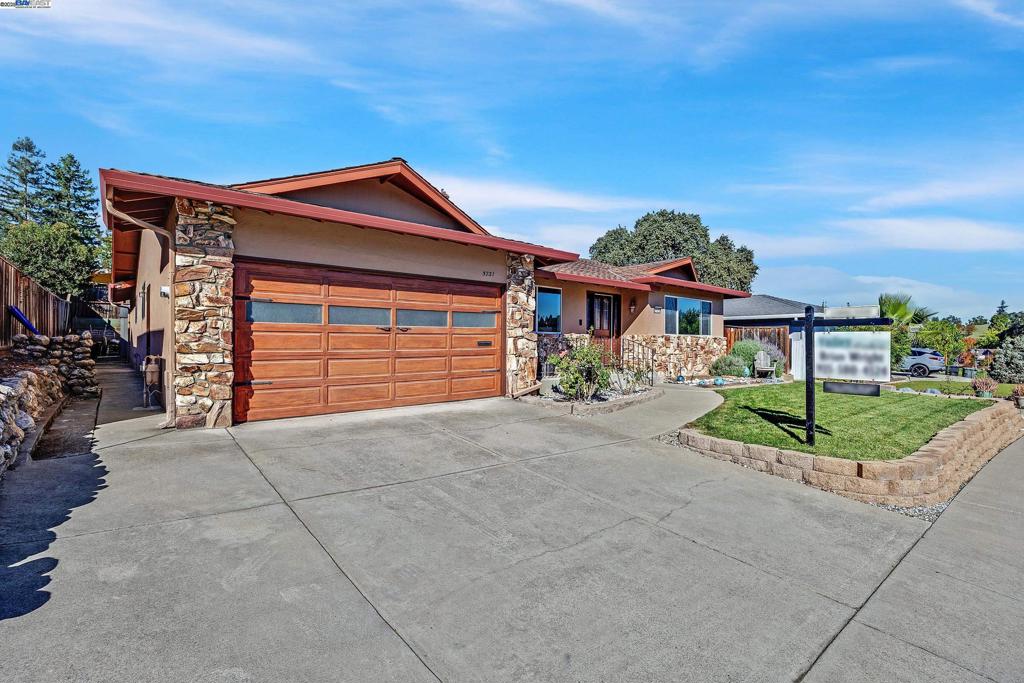 MISSION PARK - Residential