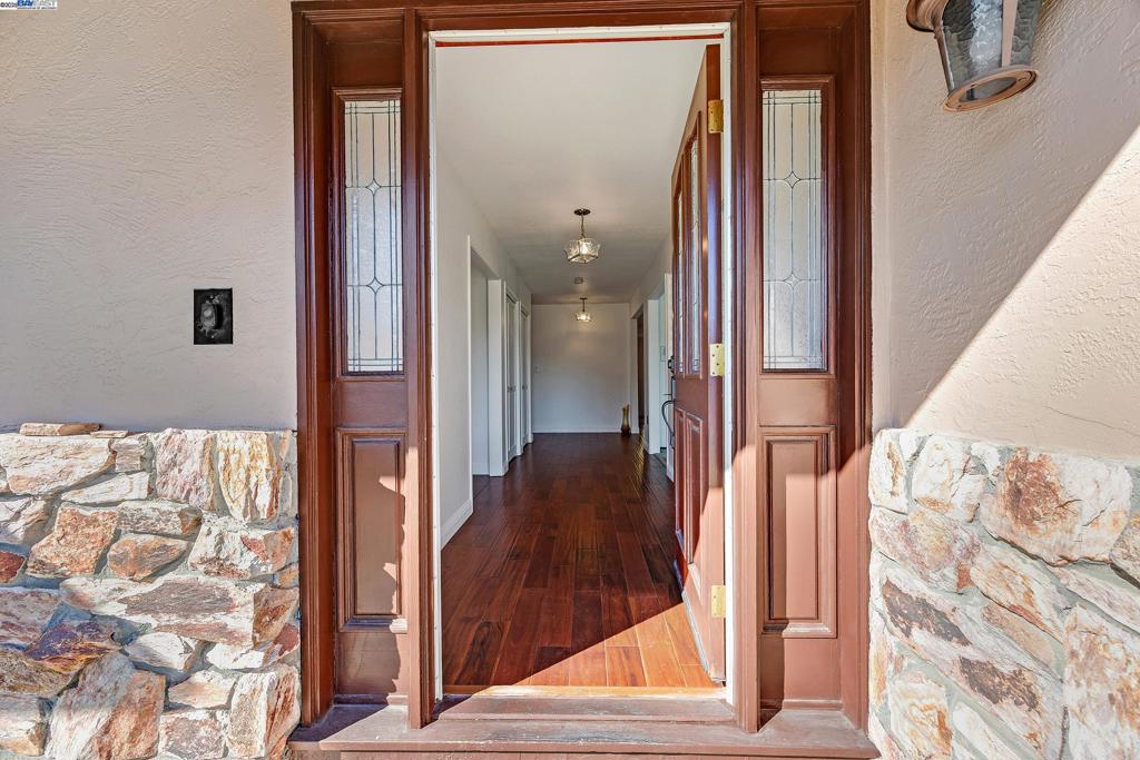 MISSION PARK - Residential