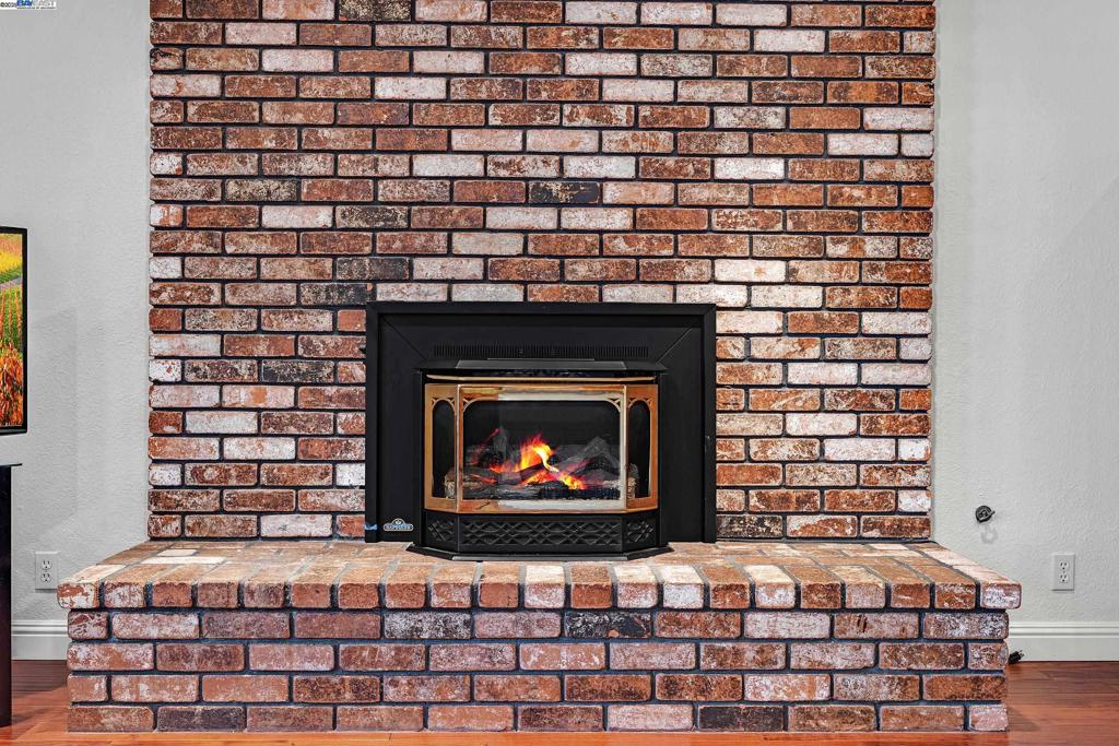 MISSION PARK - Residential