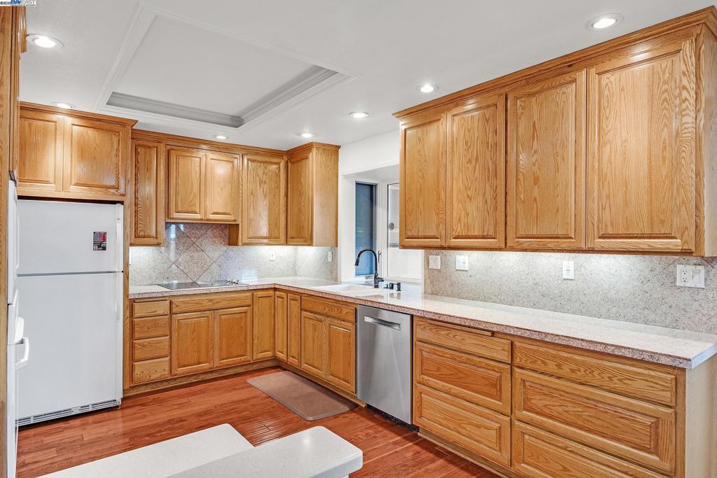 MISSION PARK - Residential