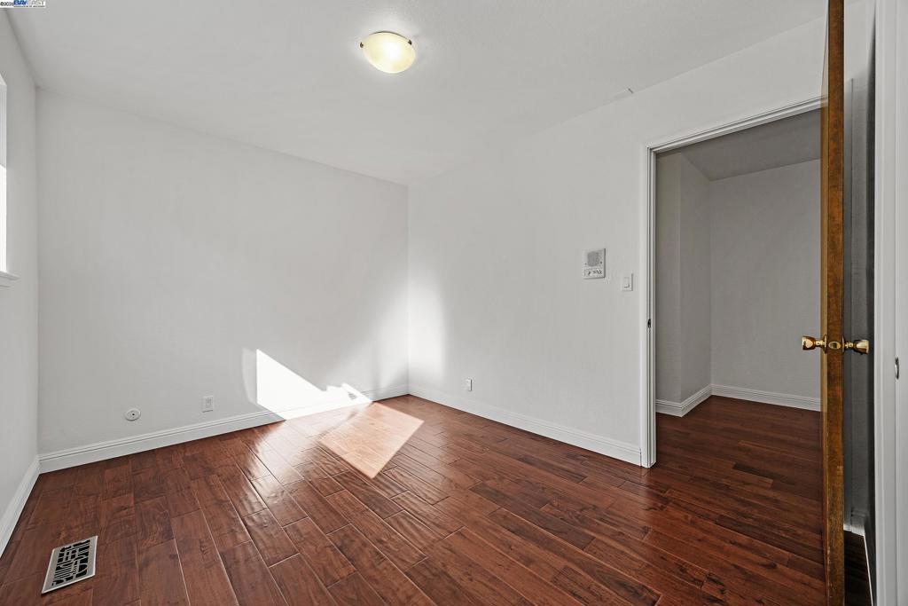 MISSION PARK - Residential