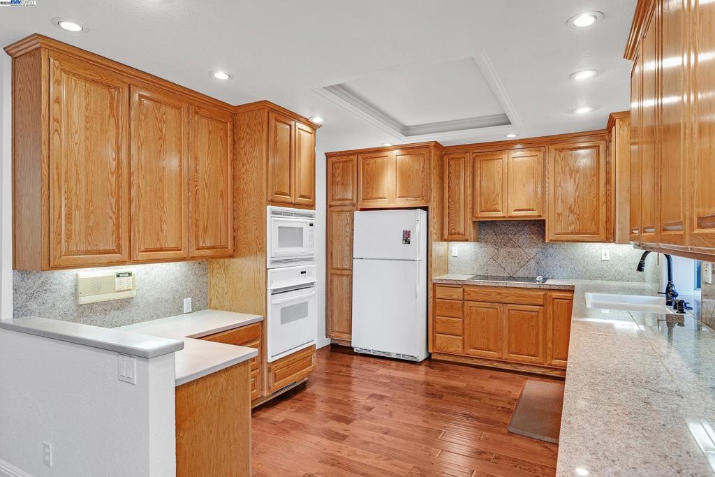 MISSION PARK - Residential