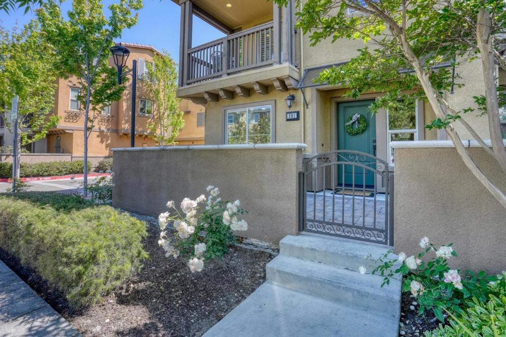 391 Santa Diana Terrace