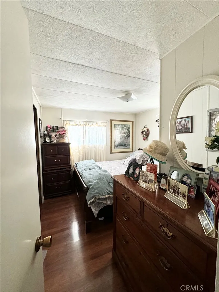 Paramount, California 90723, United States, 2 Bedrooms Bedrooms, ,1 BathroomBathrooms,Residential,Active,237537