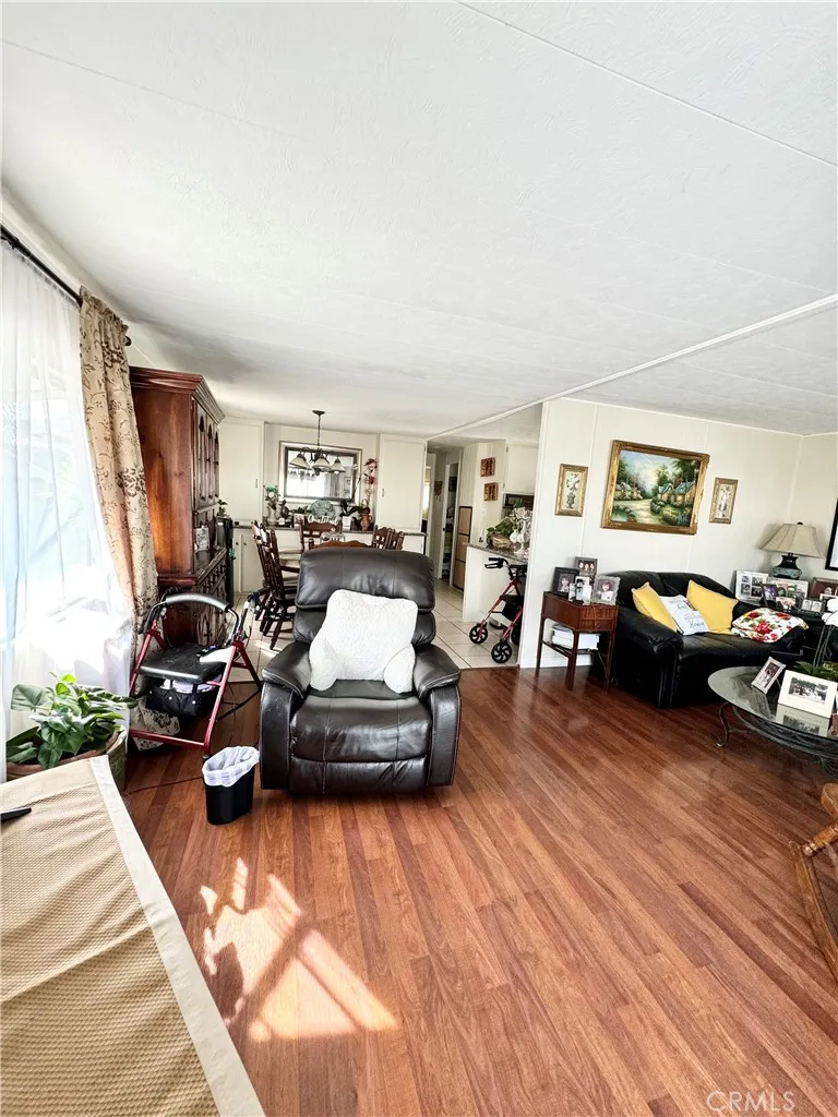 Paramount, California 90723, United States, 2 Bedrooms Bedrooms, ,1 BathroomBathrooms,Residential,Active,237537