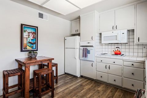 Tiny photo for 290 S San Jacinto Drive #9, Palm Springs, CA 92262 (MLS # 219143069PS)