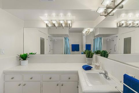 Tiny photo for 290 S San Jacinto Drive #9, Palm Springs, CA 92262 (MLS # 219143069PS)