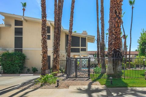 Tiny photo for 290 S San Jacinto Drive #9, Palm Springs, CA 92262 (MLS # 219143069PS)