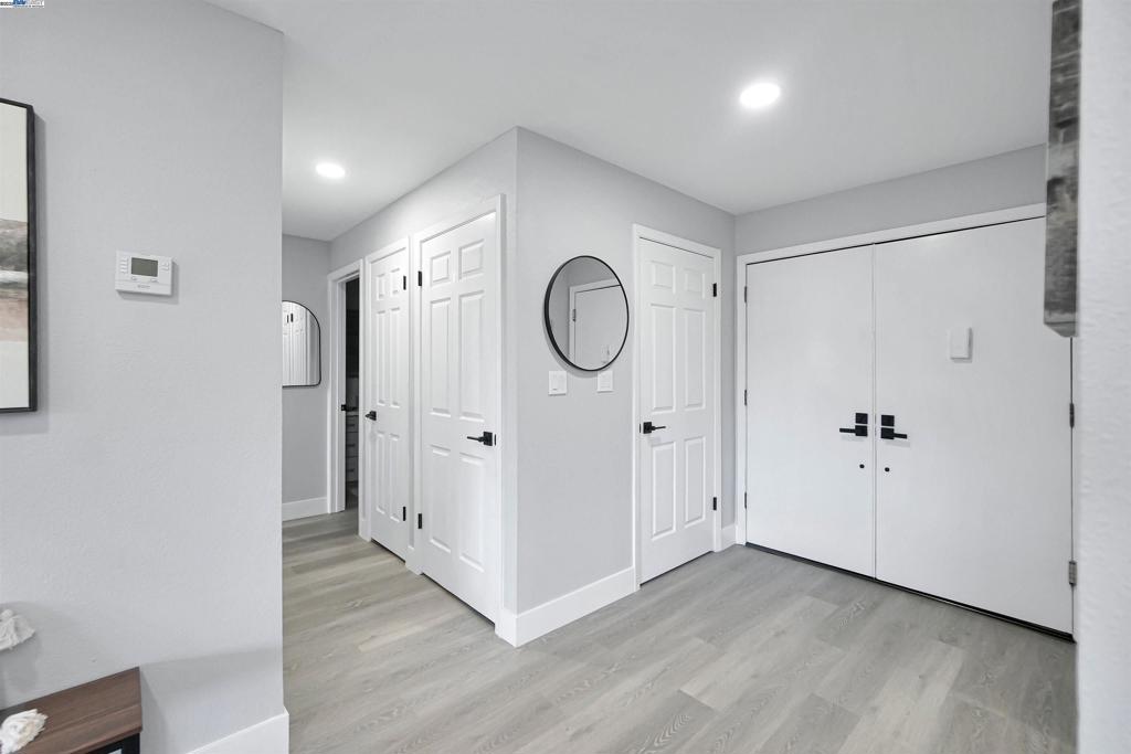 HAYWARD HILLS - Residential