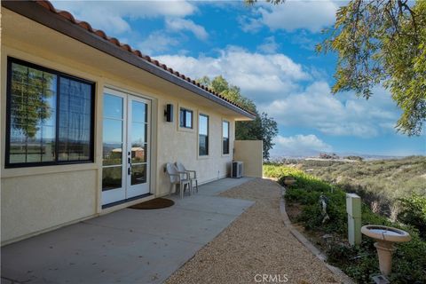 37420 Leta Calimesa CA 92320