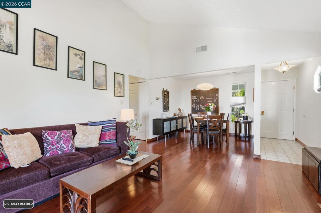 Undisclosed Address #41143048, Pinole CA 94564