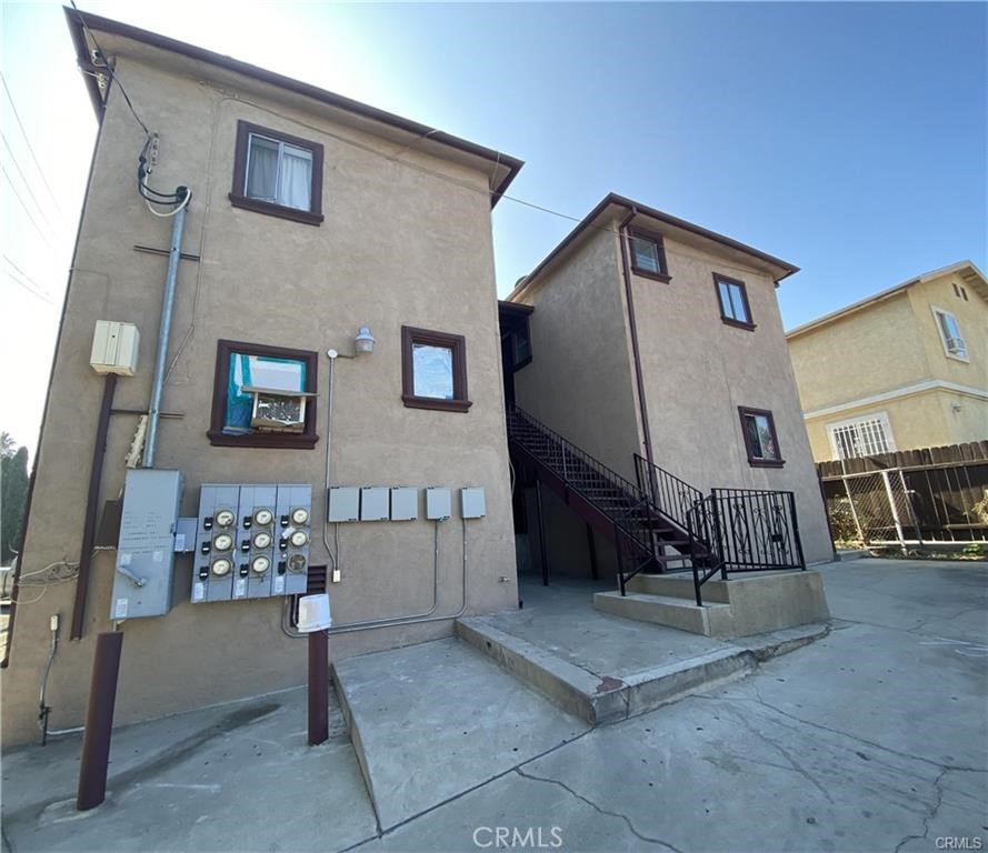 727 Cornwell