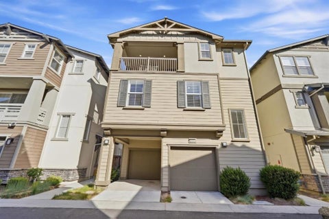 Photo of 9009 Whitesurf Way, Newark, CA 94560 (MLS # ML82061687)