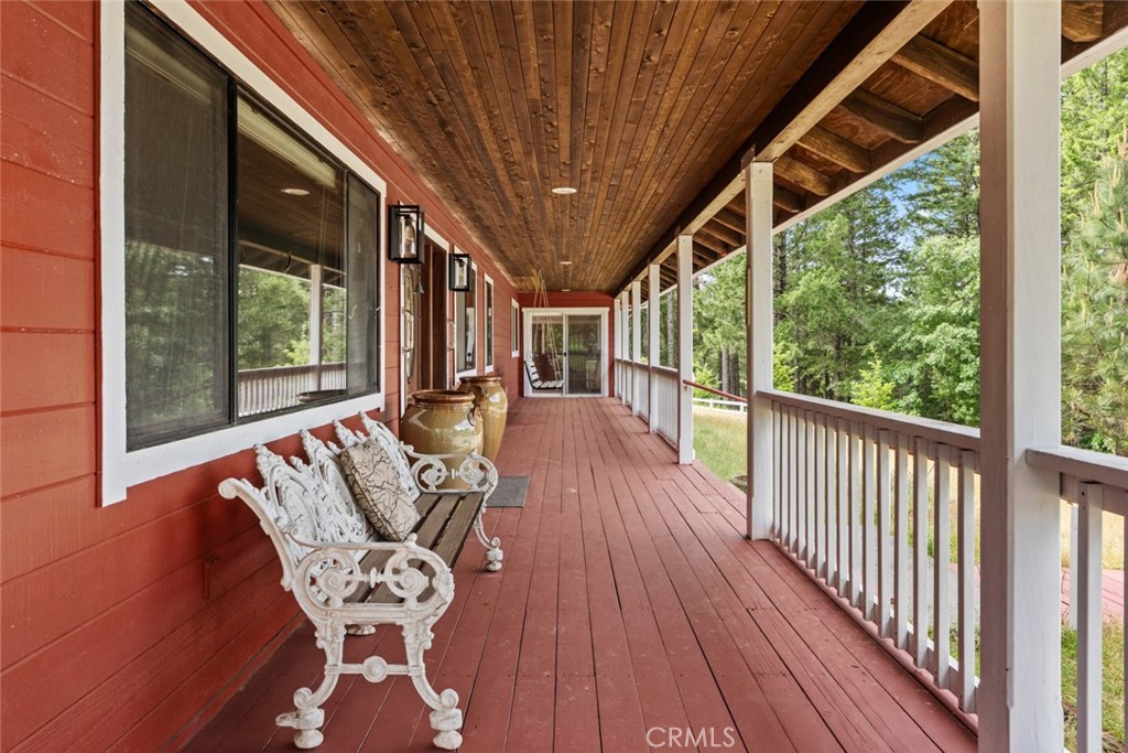 18526 Mariposa Creek Road