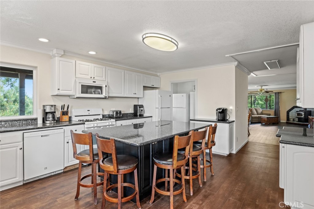 18526 Mariposa Creek Road