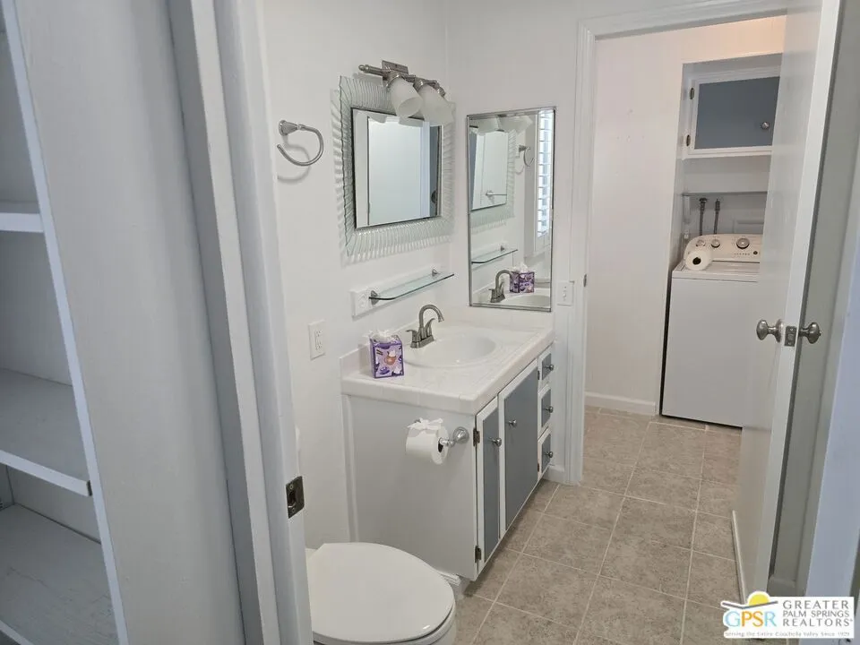 Cathedral City, California 92234, United States, 2 Bedrooms Bedrooms, ,2 BathroomsBathrooms,Residential,Active,201587