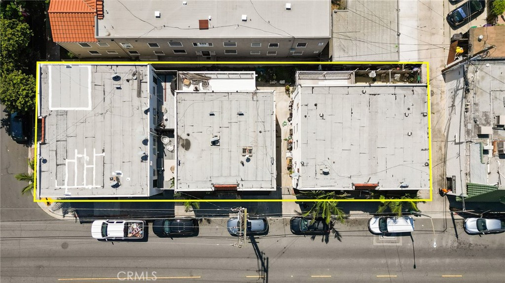 3522 E Broadway