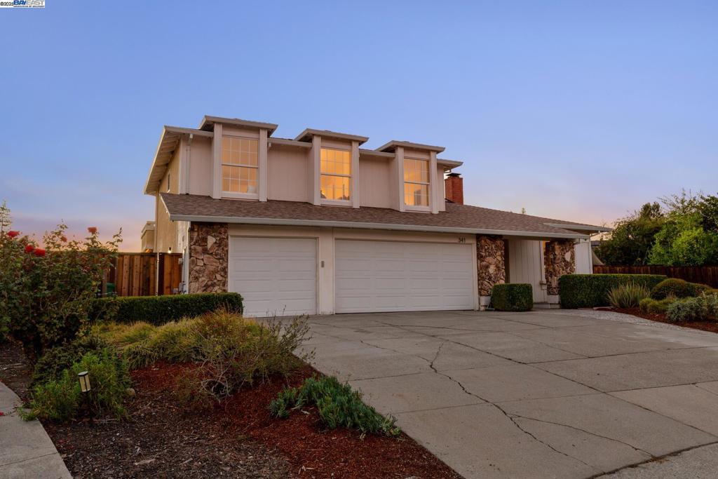 RANCHO RAMON - Residential