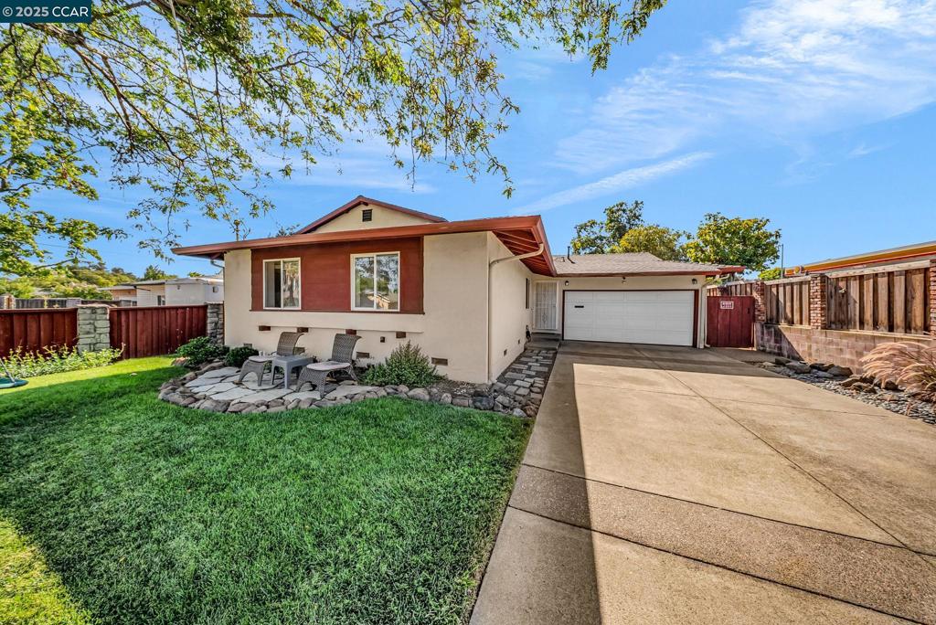 3412 Flamingo Dr