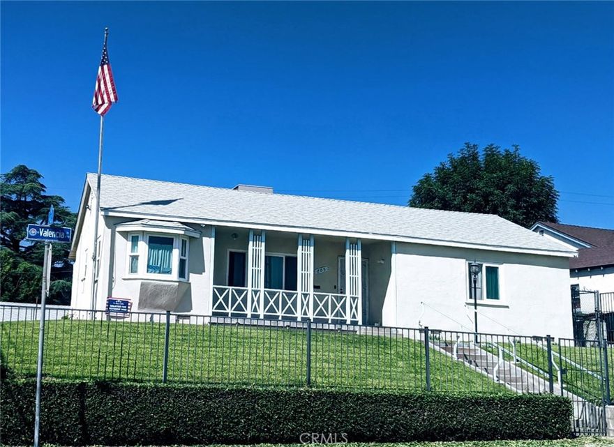 Well maintained older home, close to several schools, ie; Kindergarden/1st grade through 12th grade. Newer Double Paned Windows and 3 Ton HVAC. Newer Plumbing and Water Heater and Electrical Upgrades, along with Whole House Water Filtration System, Security Doors, Security Lighting and Security Camera/Video System.
 Detached Garage on "C" St. is constructed of Redwood, which typically equates to house framing to also be of Redwood.
Lot appears large enough for small, cozy, studio ADU for future investment to increase property value.

Fast Food, Restaurants, Grocery Shopping, Walmart, Gas... are all close (within 1 mile) or within a short drive to property.
This is a MUST SEE HOME, attractive price for either Buyer or Investor. Receipts of upgrades available upon request.