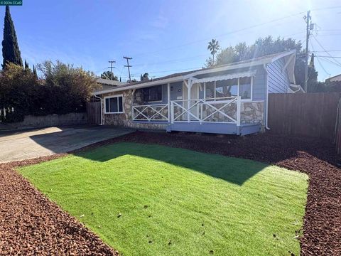 427 Ladera Dr Vallejo CA 94591