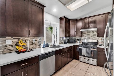 Photo of 4557 Snake River Road, Riverside, CA 92501 (MLS # DW25219712) Photo of 4557 Snake River Road, Riverside, CA 92501 (MLS # DW25219712)