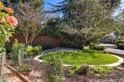 Tiny photo for 7650 Carmelita Avenue, Atascadero, CA 93422 (MLS # PW26057834)