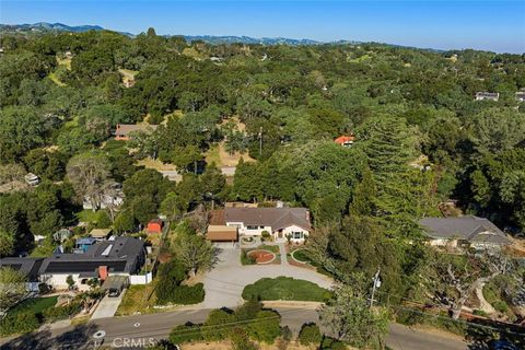 Tiny photo for 7650 Carmelita Avenue, Atascadero, CA 93422 (MLS # PW26057834)