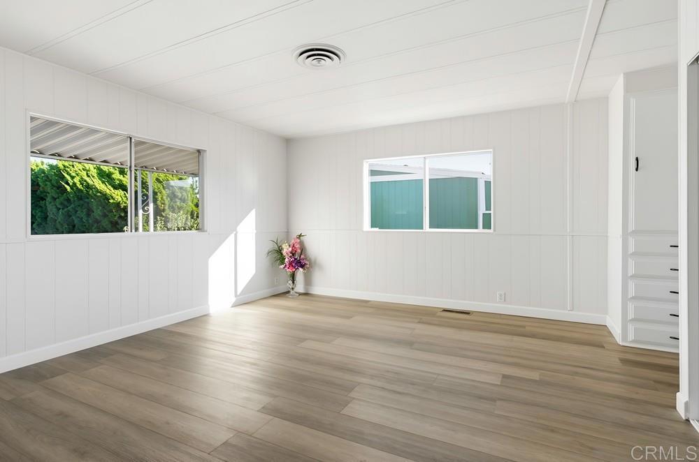 200 N El Camino Real 176