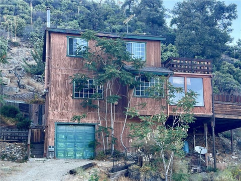 Photo of 3584 Santa Clara TRL, Frazier Park, CA 93225 (MLS # SR26204323)