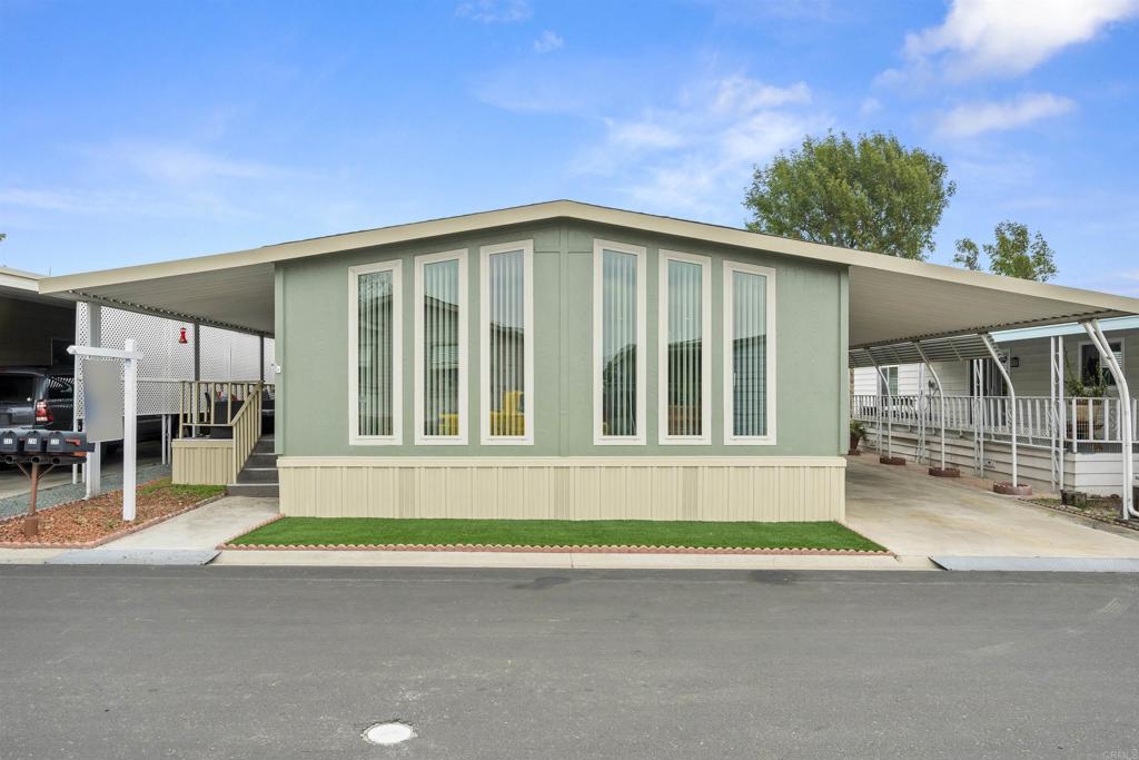 Properties 1 3340 Del Sol blvd 237