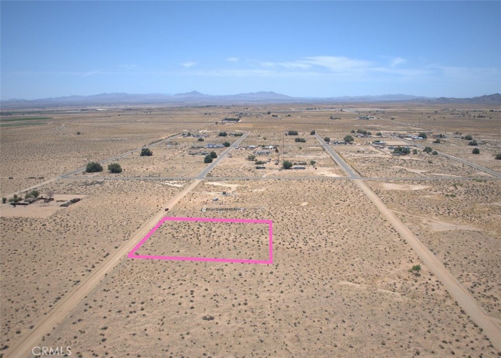 Vacant land for sale at 0 Pueblo Rd, Hinkley, CA 92347.
This 2.18-acre lot is available for $14,000 cash. Please note, there’s no water or electricity on the property.
Buyers are advised to verify all information and do their own due diligence before making an offer. Creative financing available.