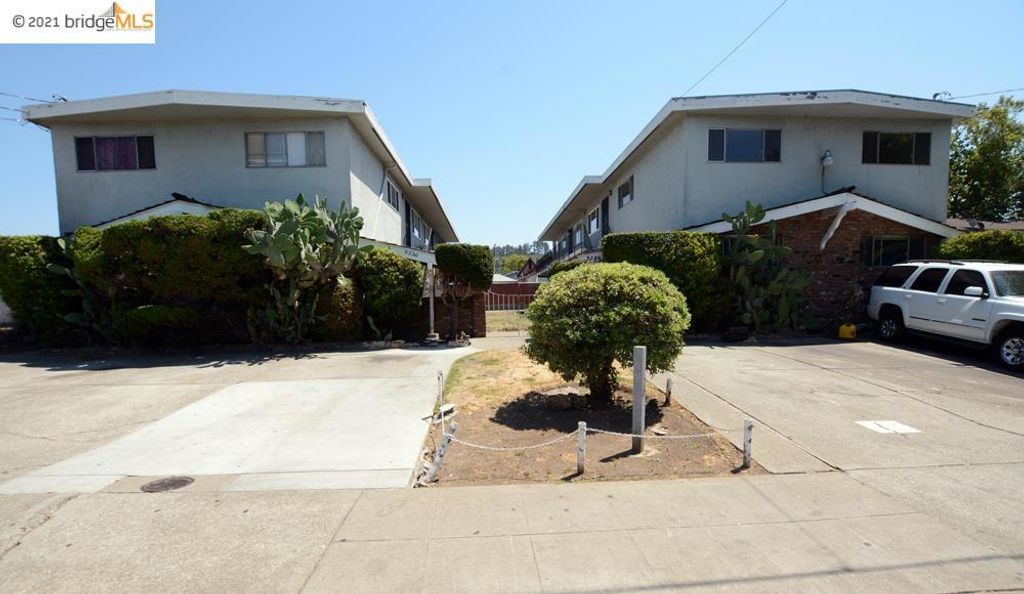 listing image 130726517778202712216