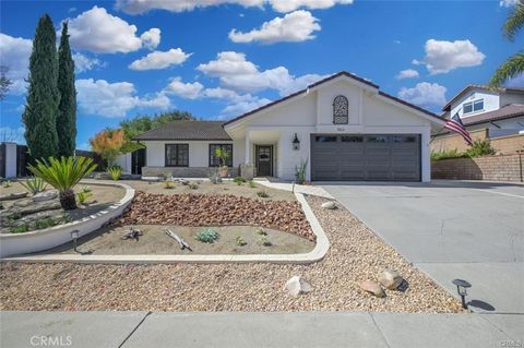 Photo of 2911 Obrajero, San Clemente, CA 92673 (MLS # OC25193360) Photo of 2911 Obrajero, San Clemente, CA 92673 (MLS # OC25193360)
