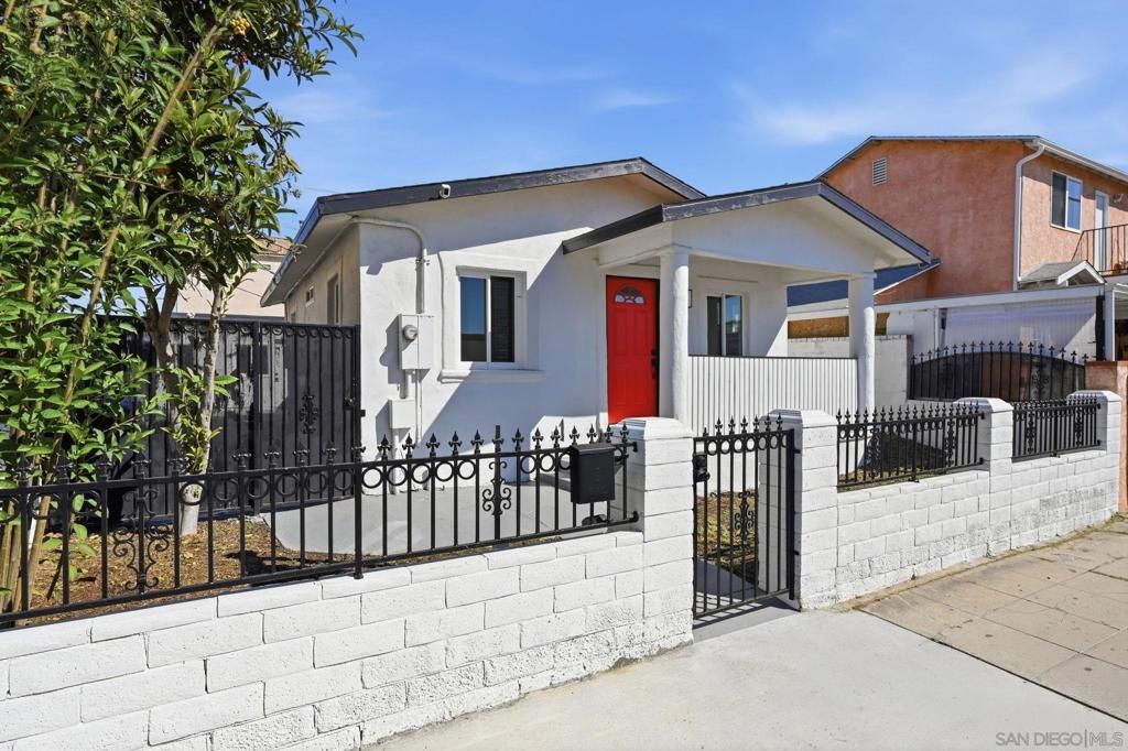 Photo of 4376 Myrtle Ave Ave, San Diego, CA 92105 (MLS # 260006853SD)