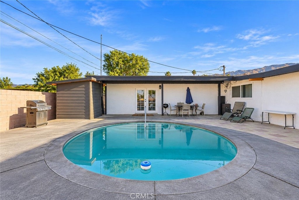 11155 Foxdale