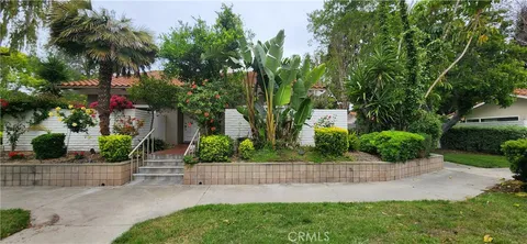 2057 Via Mariposa E Unit B, Laguna Woods, CA 92637 - MLS#: IG26006018