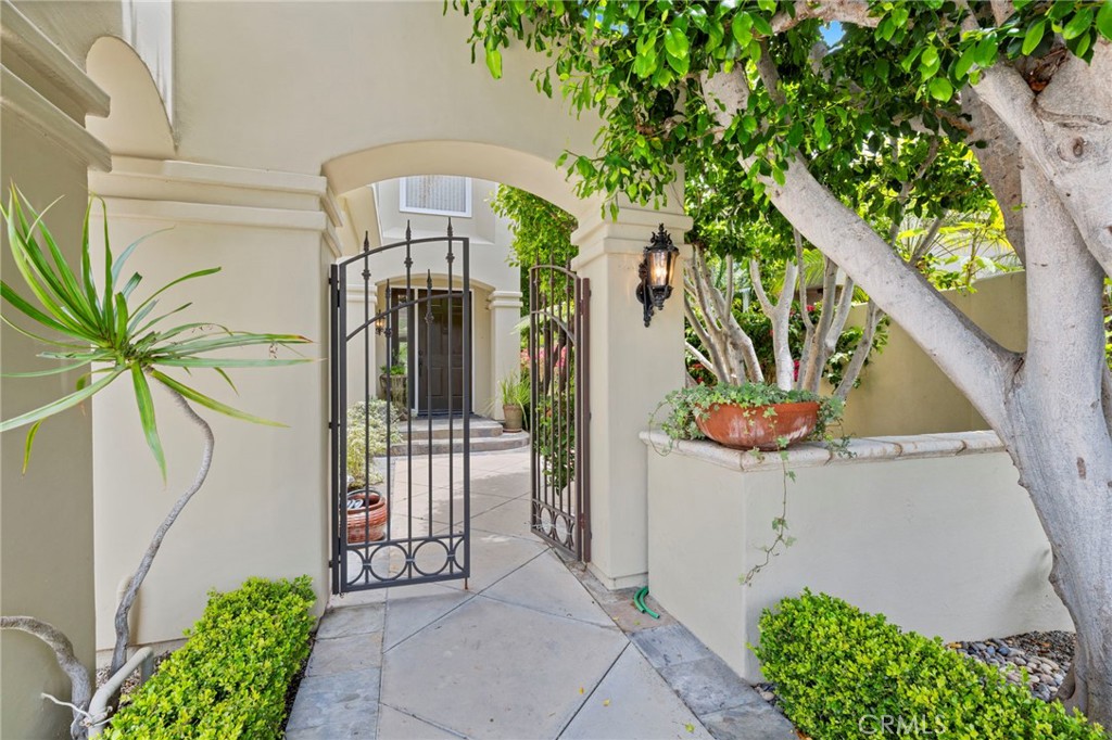 6531 Morningside Drive