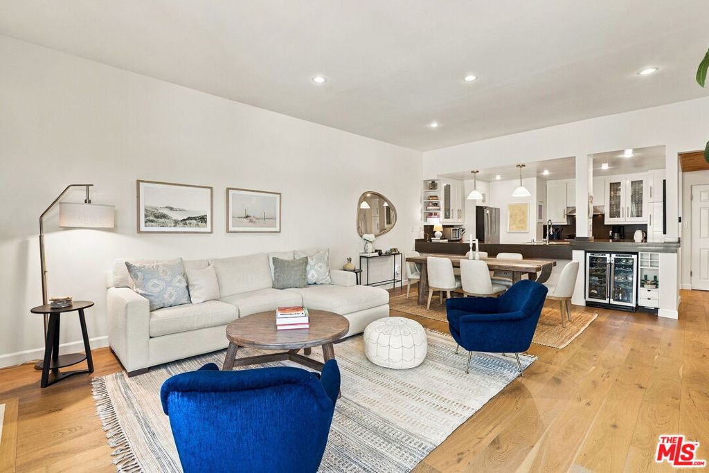12115 San Vicente Boulevard 404